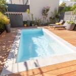 Piscine coque polyester à fond plat, angles droits et parois droites modèle Futuna